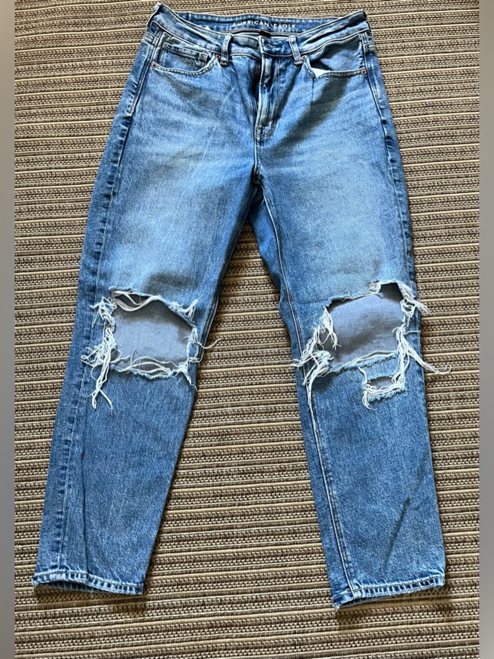 American Eagle Outfitters Light Blue Mom Jeans
